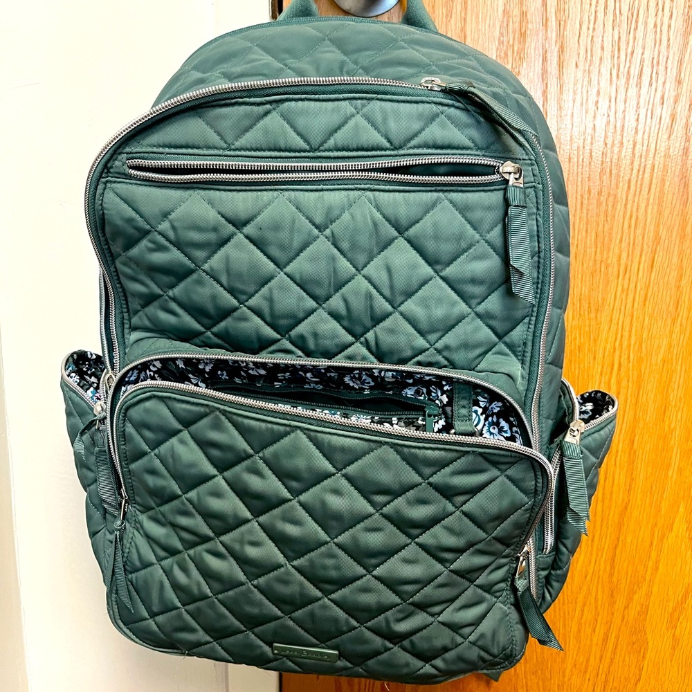 VERA BRADLEY commuter backpack in Olive Leaf